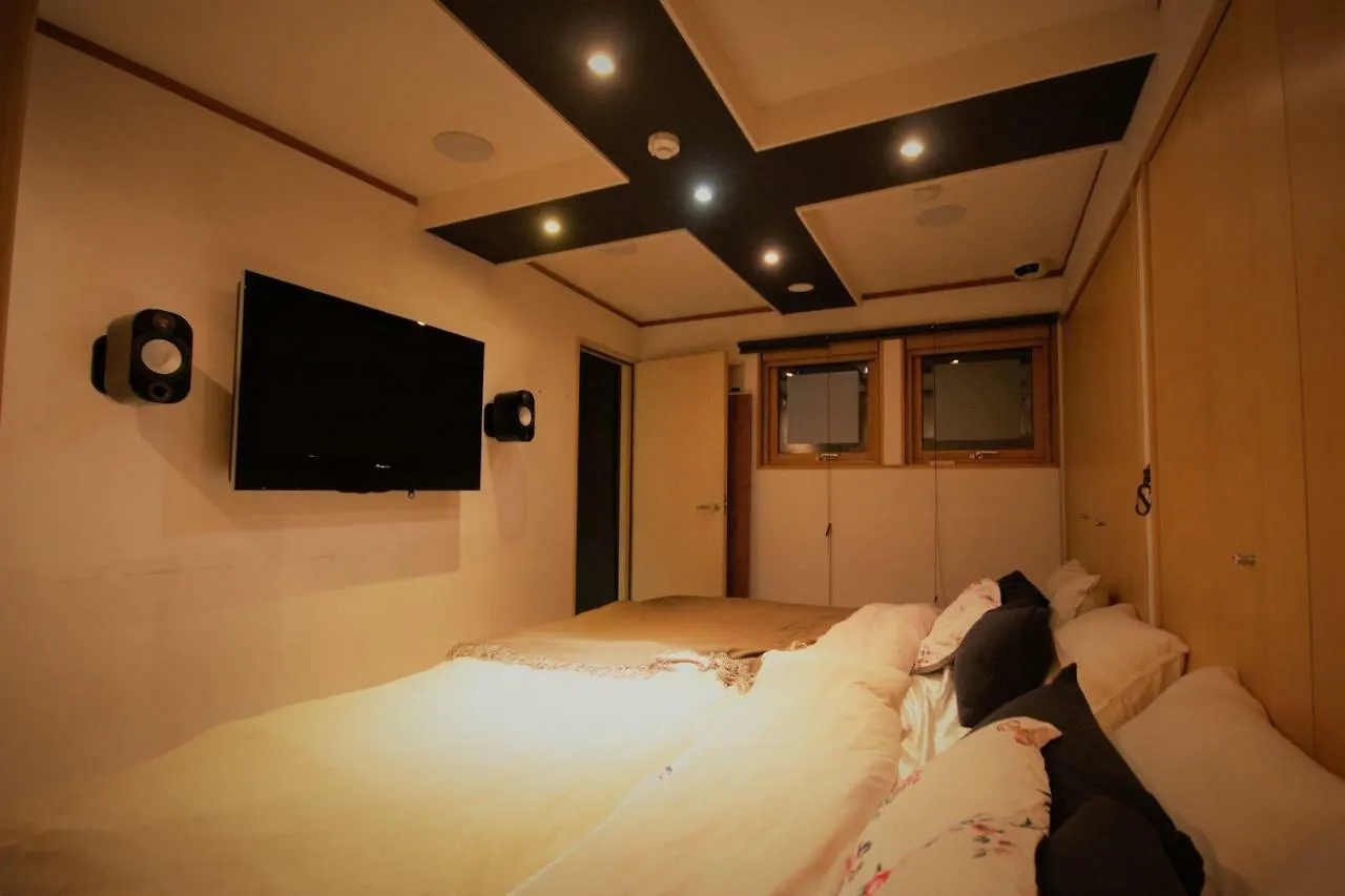 Apartmán Sapporo Hiraoka Dog Hotel